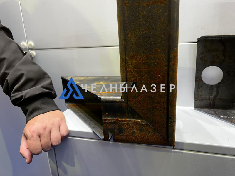 Гибка металла толщиной от 0,25 мм GM (321)